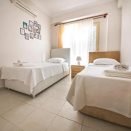 Villa With Private Beach And Shared Pool In Bodrum *