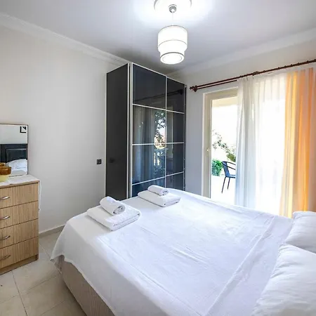 빌라 Villa With Private Beach And Shared Pool In Bodrum Bogazici