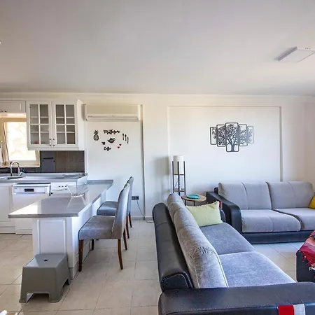 Villa With Private Beach And Shared Pool In Bodrum * Bogazici